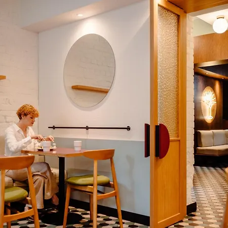 Wincent מלון דירות 3*