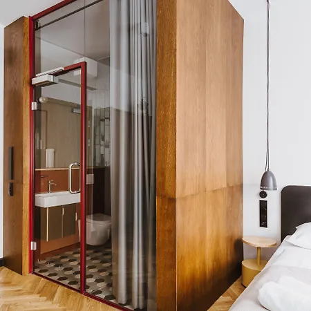 Wincent מלון דירות