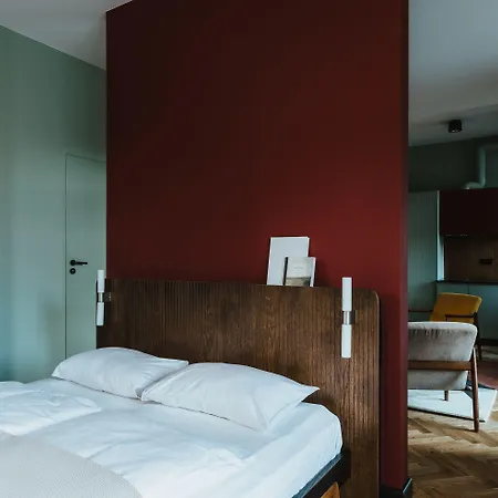 מלון דירות Wincent 3*